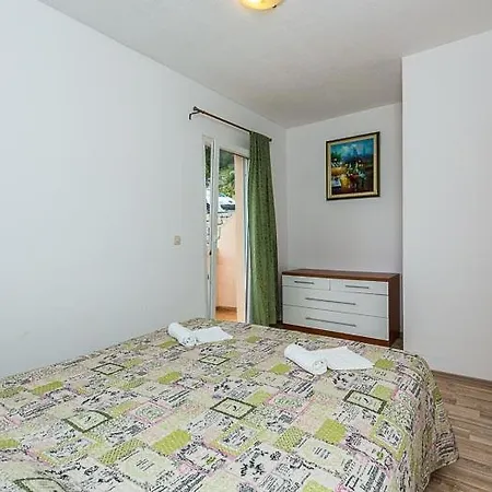 Robinson Medvidna Hvar Apartamento *